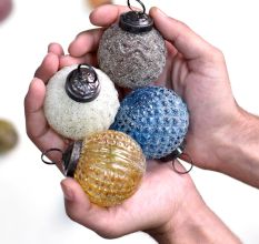 Set of 12 Glass Distressed Christmas Balls Ornamets For Tree Decoration