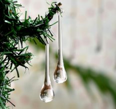 Clear Glass Chandelier Drop Ornaments - Christmas Tree Ornaments - Set of 20