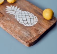 Pineapple Carved Wooden Chopping Board for Meat, Veggies and Fruits