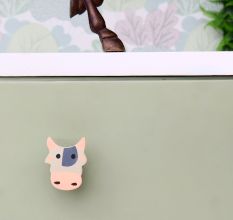 Multicolor Wooden Cow Face Dresser Knobs