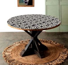 Black & White Leaf Patterned Table Top