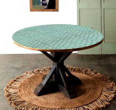 Eye-Catching Wood and Resin Table Top for Side Table