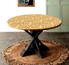 Adorable Wood and Resin Table Top for Patio Table