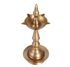 Brass Oil Lamp in Shiny Golden Finish