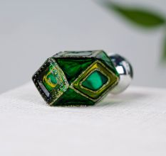 Green Coloured Glass Bottle for Home Decoration