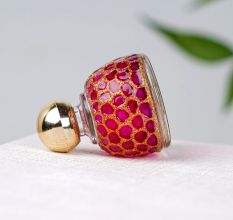 Adorable Pink Colour Bottle Made of Glass