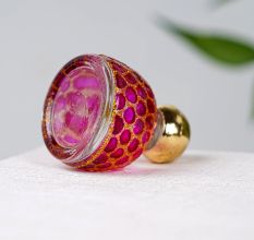 Adorable Pink Colour Bottle Made of Glass