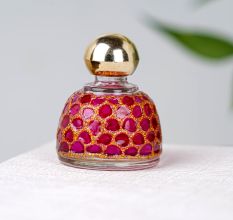 Adorable Pink Colour Bottle Made of Glass