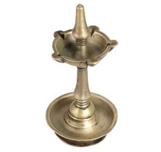 Tempting Brass Oil Lamp from South India