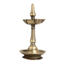 Tempting Brass Oil Lamp from South India