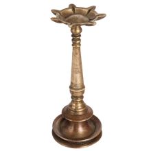 Adorable Oil Lamp from South India