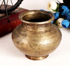 Vintage Brass Water Pot in Matte Finish