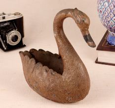 Swan Shaped Pot for Home Decoration