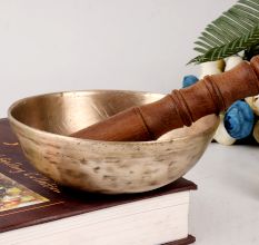 Traditional Tibetan Om Singing Bowl