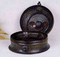 Engraved Vintage Jewelry Box for Decor