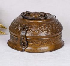 High Quality Brass Jewelry Box in Brown Finish