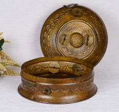 High Quality Brass Jewelry Box in Brown Finish
