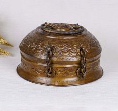 High Quality Brass Jewelry Box in Brown Finish