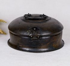 Round Handmade Jewelry Box Made of Brass