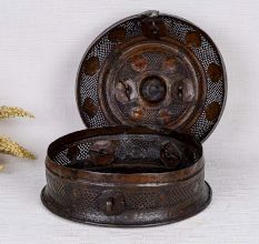 Beautiful Vintage Jewelry Box for Decor