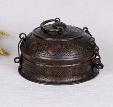 Beautiful Vintage Jewelry Box for Decor