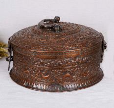 Beautiful Indian Brass Paan Daan in Antique Finish