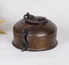 Plain Brown Brass Jewelry Box with Latch