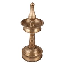 Vintage Oil Lamp Made of High Quality Brass