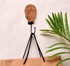 Brown Wooden Lion Wall Hooks For Kids