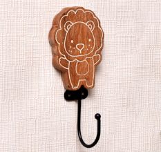 Brown Wooden Lion Wall Hooks For Kids