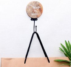 Brown Wooden Waigtail Bird Decorative Wall Hooks