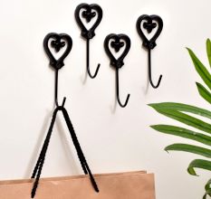 Black Iron Heart Decorative Wall Hooks for Keys - Pack of 4