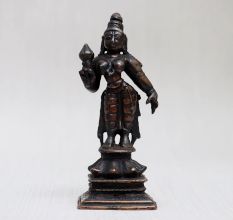 Vintage Copper Murti of Goddess Parvati for Home Temple