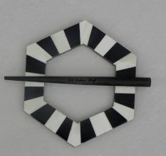 Bone Curtains Holder 03