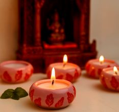 Modern Tea Light Holders Made of Ceramic in Set of 4