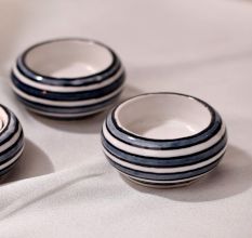 Handmade Tea Light Holder Made of Premium Ceramic in Set of 4