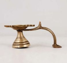 High-Quality Brass Oil Lamp with Handle for Prayer