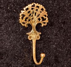 Handcrafted Premium Brass Tree Hanger in Set of 4
