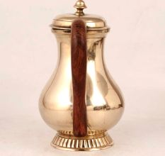 Shiny Golden Brass Kettle in English Art