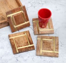 Decorative High-Quality Wooden Coasters - Pack of 4