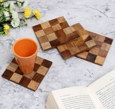 Brown Checked Pattern Wooden Coaster Pack of 4