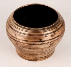 Beautiful Handmade Brass Pot for Indoor Decoration