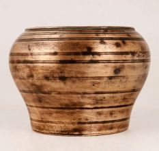 Beautiful Handmade Brass Pot for Indoor Decoration