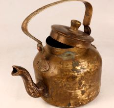 Vintage Brown Finish Kettle Made of Brass