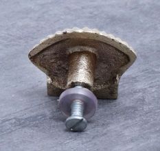 Golden Iron Shell Shaped Knob for Drawer and Cabinet