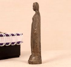 Handcrafted Metal Statue of Mother Mary for Decor