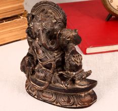 Vintage Handcrafted Lord Ganesha Brass Statue for Worship