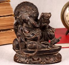 Vintage Handcrafted Lord Ganesha Brass Statue for Worship