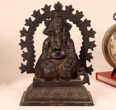 Vintage Brass Statue of Lord Ganesha in Pair of 4