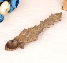 Handcrafted Vintage Aarti Lamp Made of Finest Brass